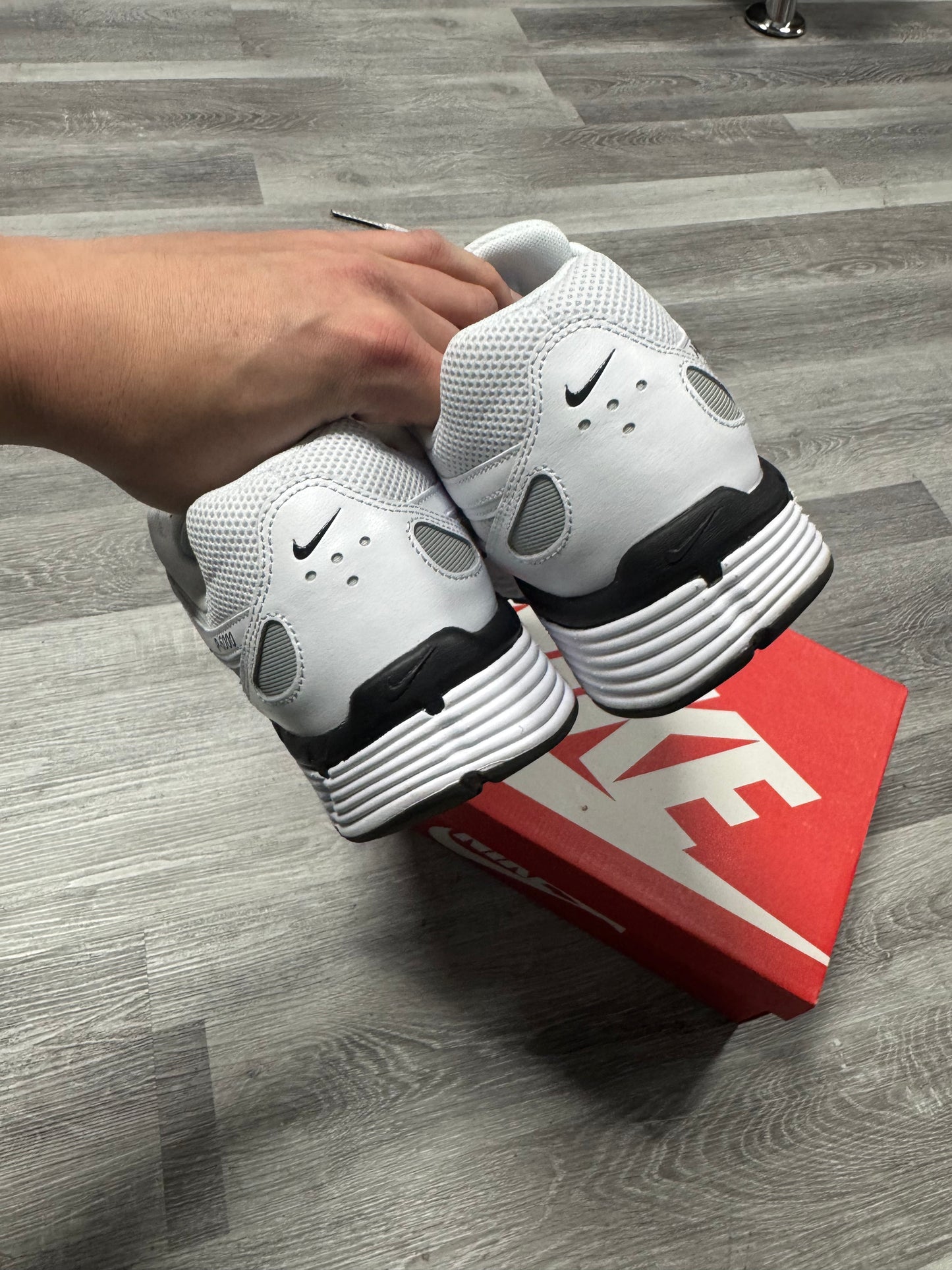 Nike P-6000 White Metallic Silver / Preowned