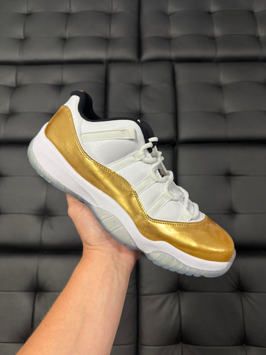 Jordan 11 Low Closing Ceremony / Brand New