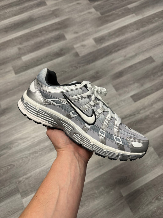 Nike P-6000 Metallic Silver Wolf Grey / Brand New