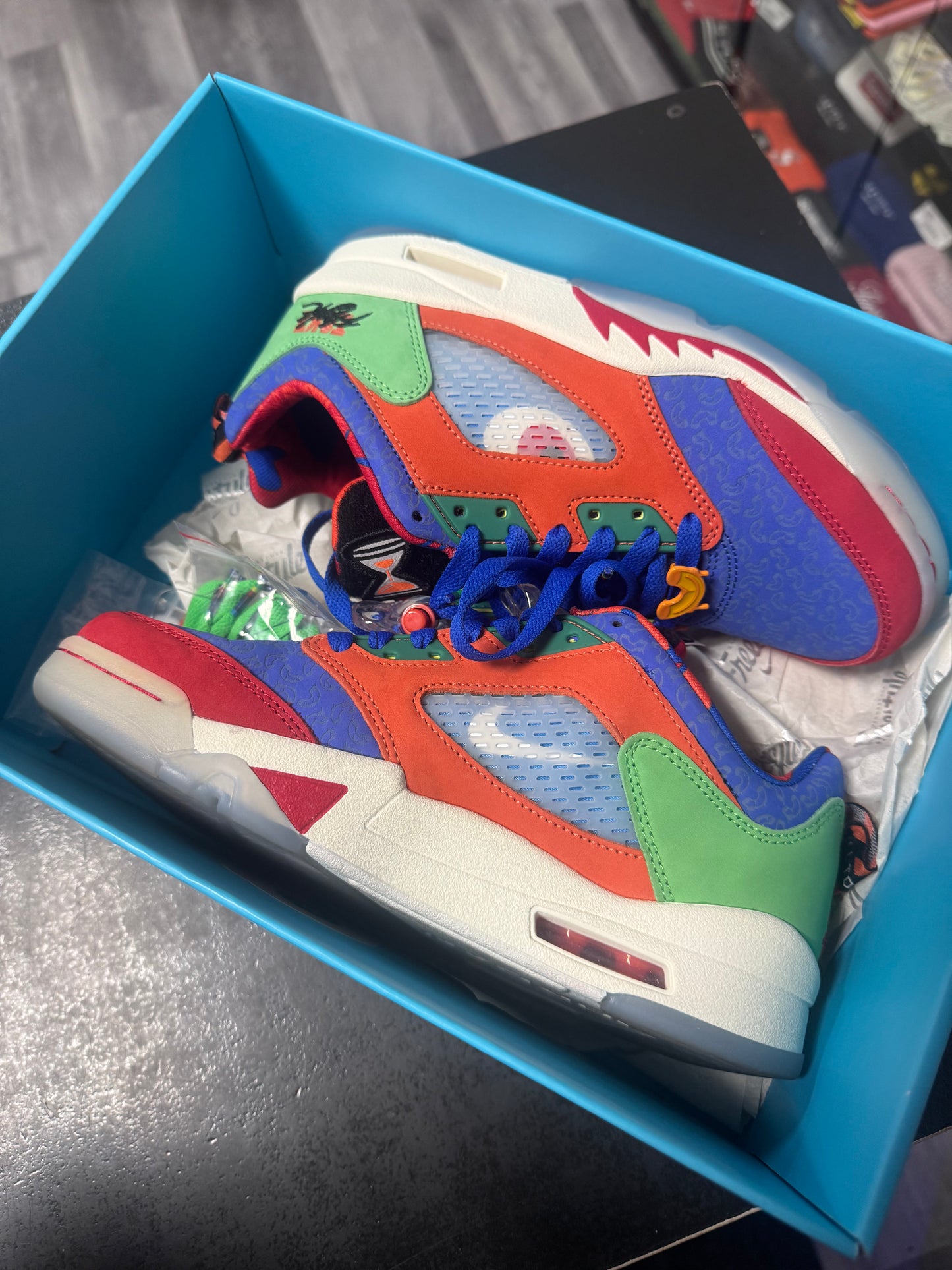 Jordan 5 Low Doernbecher / Preowned