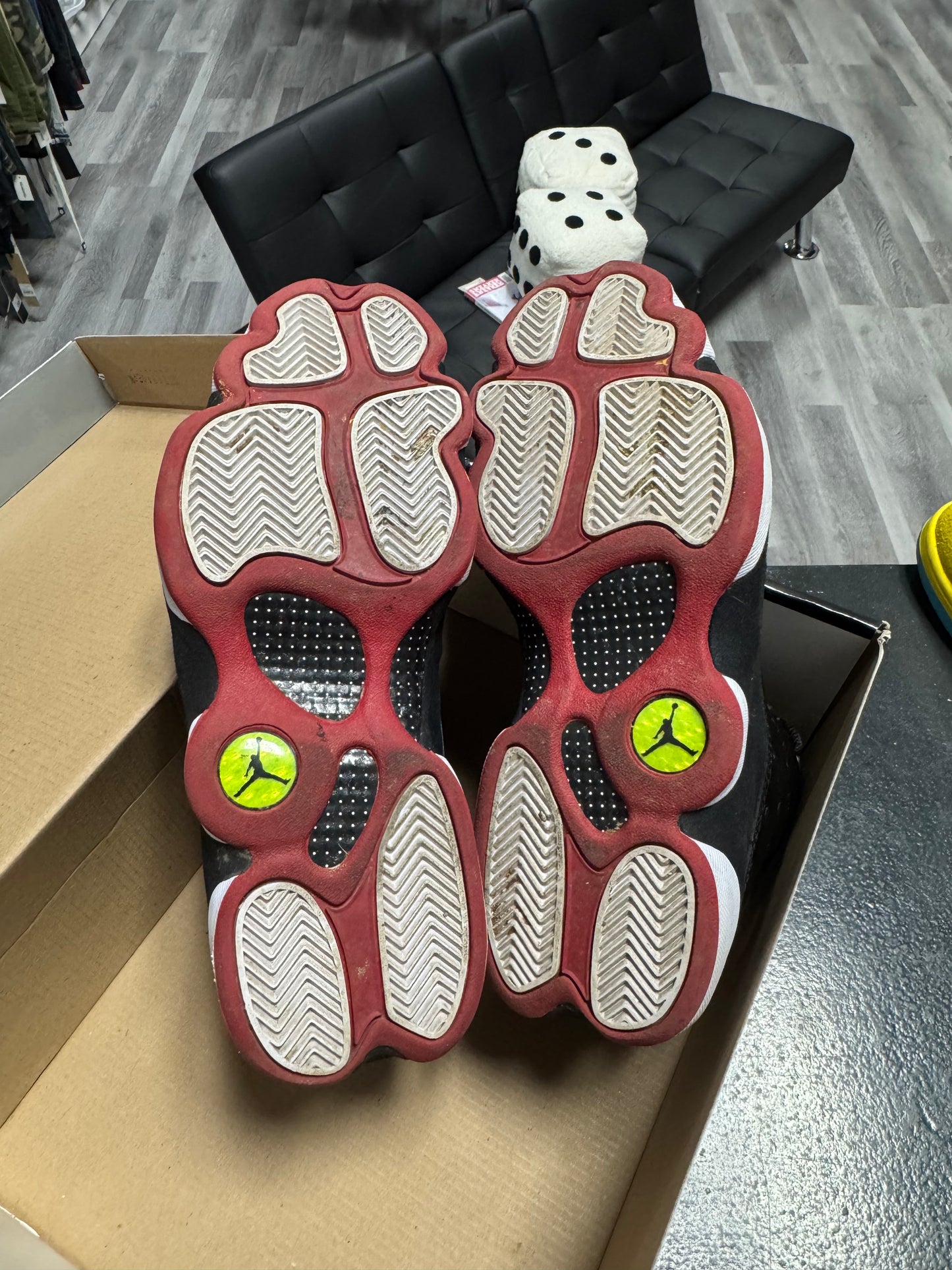Jordan 13 Playoff / Preowned