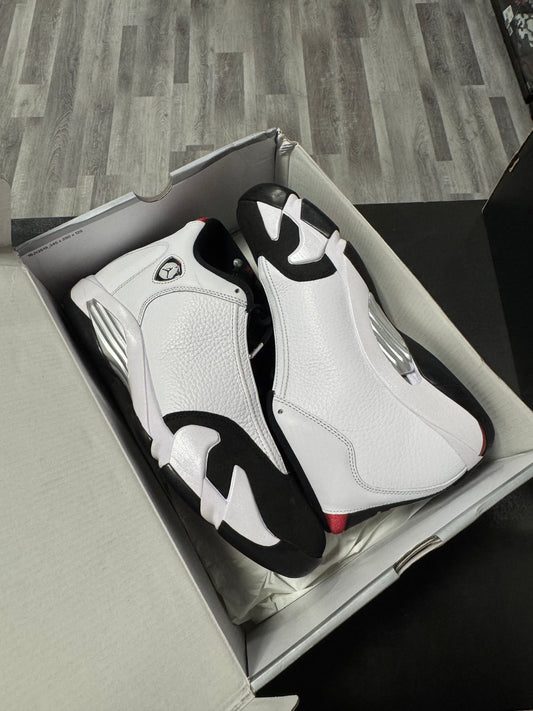 Jordan 14 Black Toe / Preowned