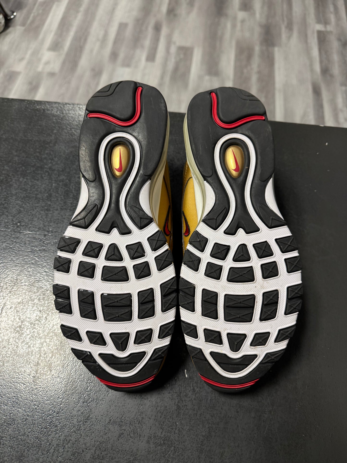 Air Max 97 Golden Bullet / Preowned