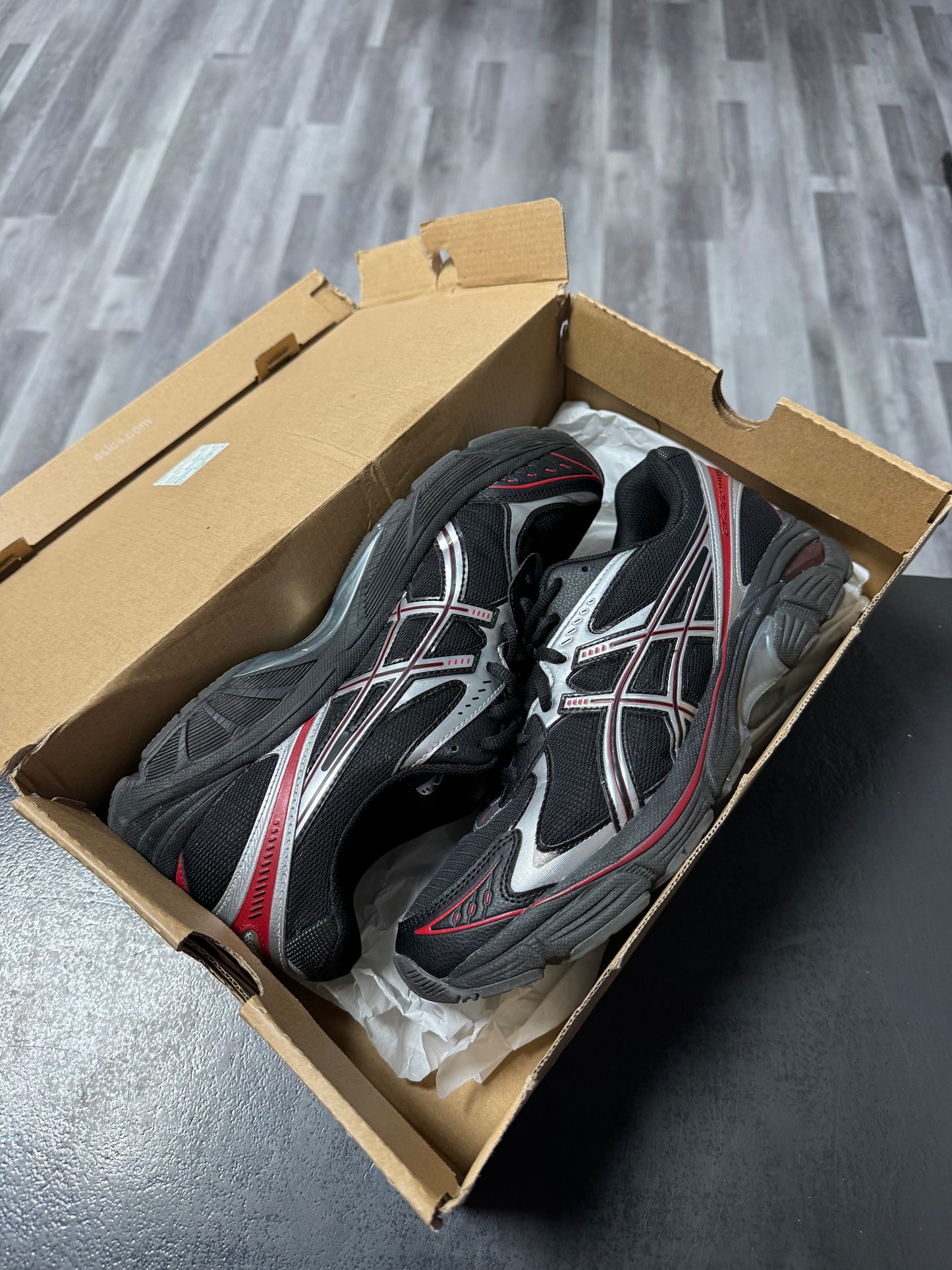 Asics GT-2160 Bred / Preowned