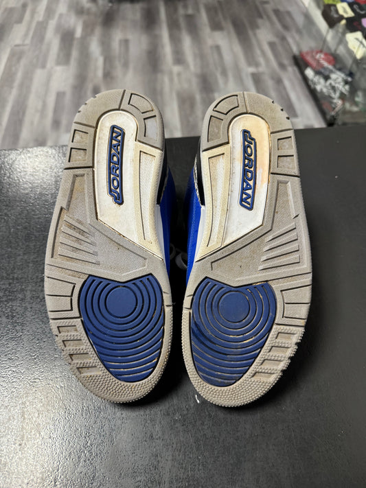 Jordan 3 Varsity Royal / Preowned