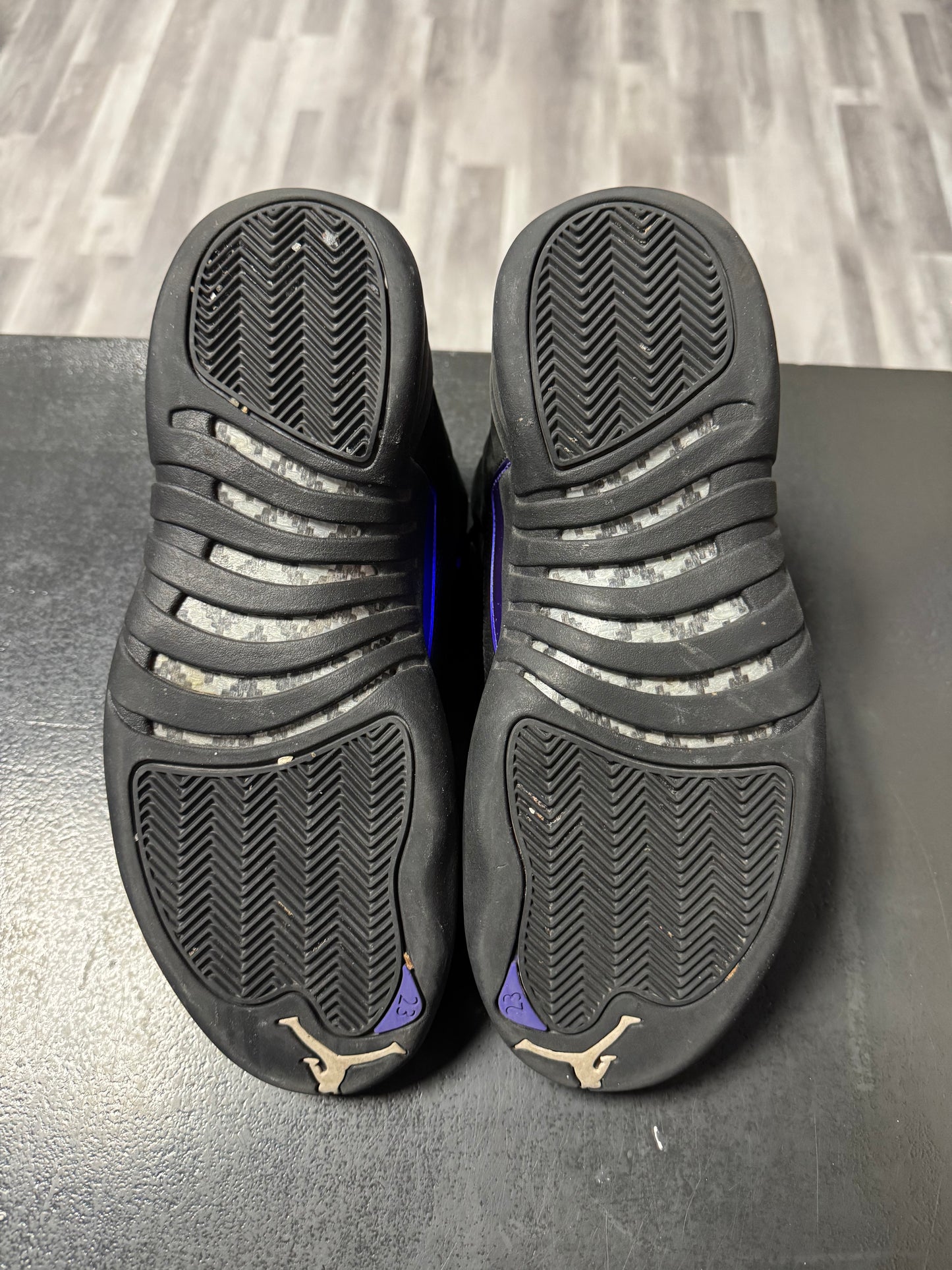 Jordan 12 Dark Concord / Preowned