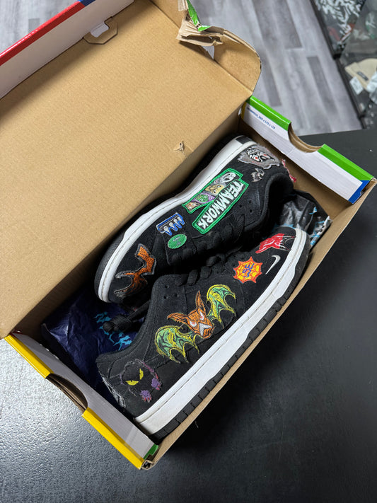 Dunk Low SB Neckface / Preowned