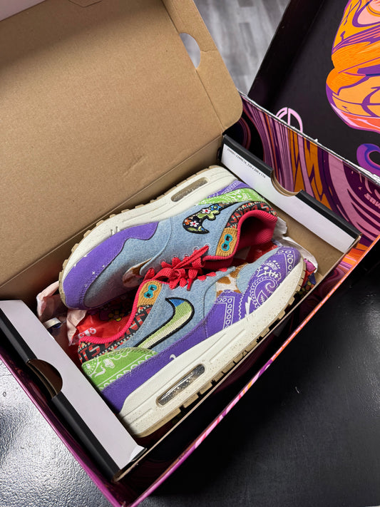 Air Max 1 Concepts Far Out (Special Box) / Preowned