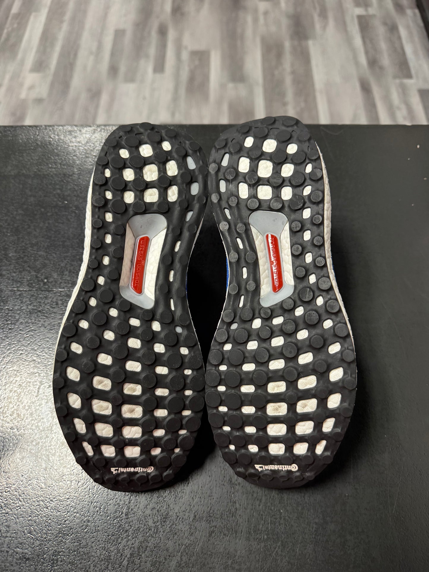 Adids Ultraboost Mid Run Thru Time / Preowned