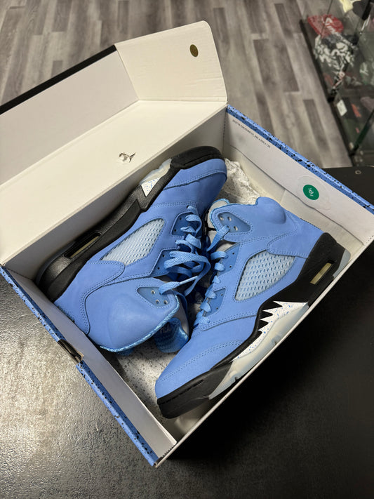 Jordan 5 UNC / Preowned