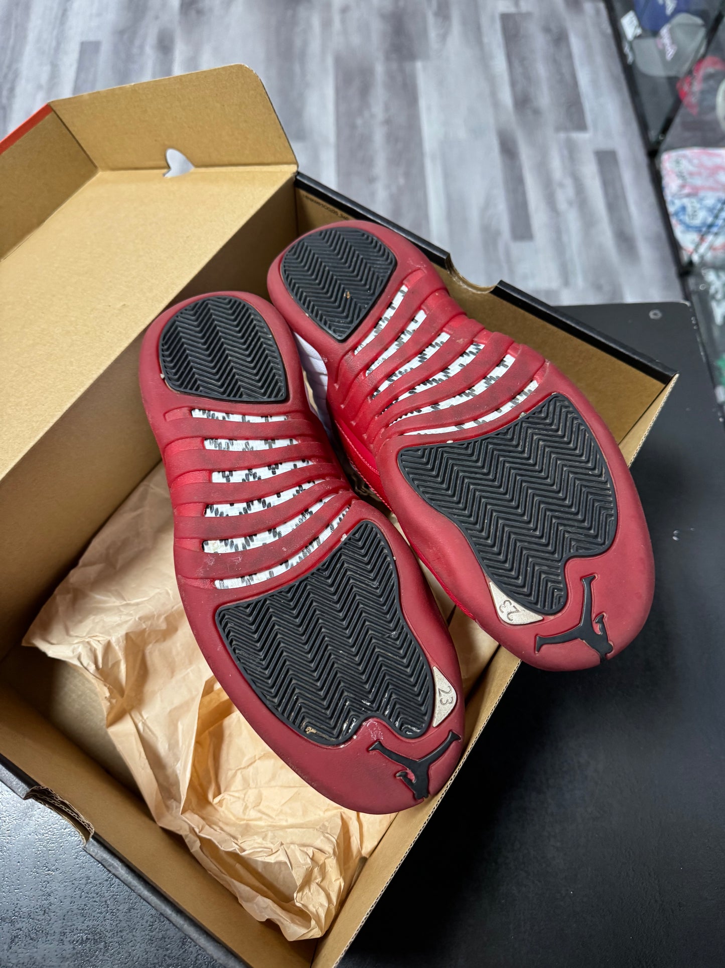 Jordan 12 Cherry / Preowned