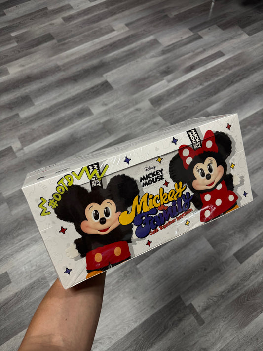 Mickey & Family Cute Together Keychain  (Case)