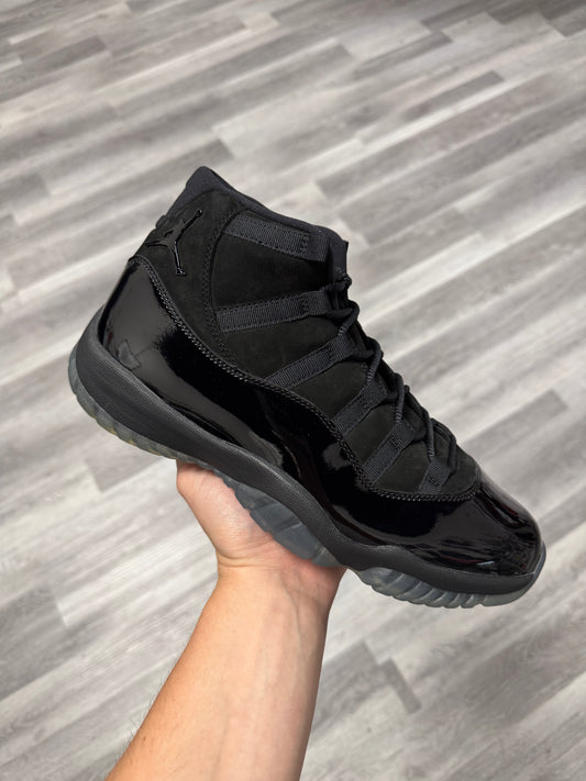 Jordan 11 Cap and Gown / Brand New