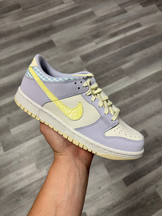 Dunk Low Easter / Brand New