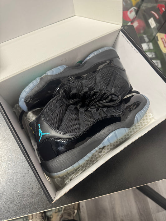 Jordan 11 Gamma / Preowned