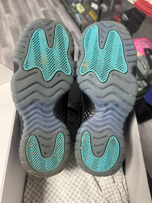 Jordan 11 Gamma / Preowned